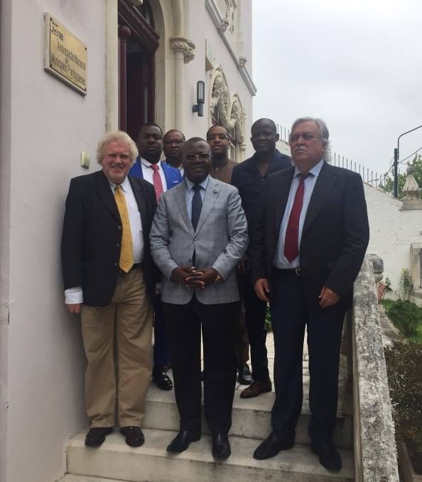 (Português) ANMP reuniu com União das Associações Locais de Angola