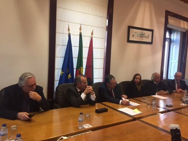 (Português) Direção Geral das Autarquias Locais e Fundação FEFAL assinaram Contrato de deleg...